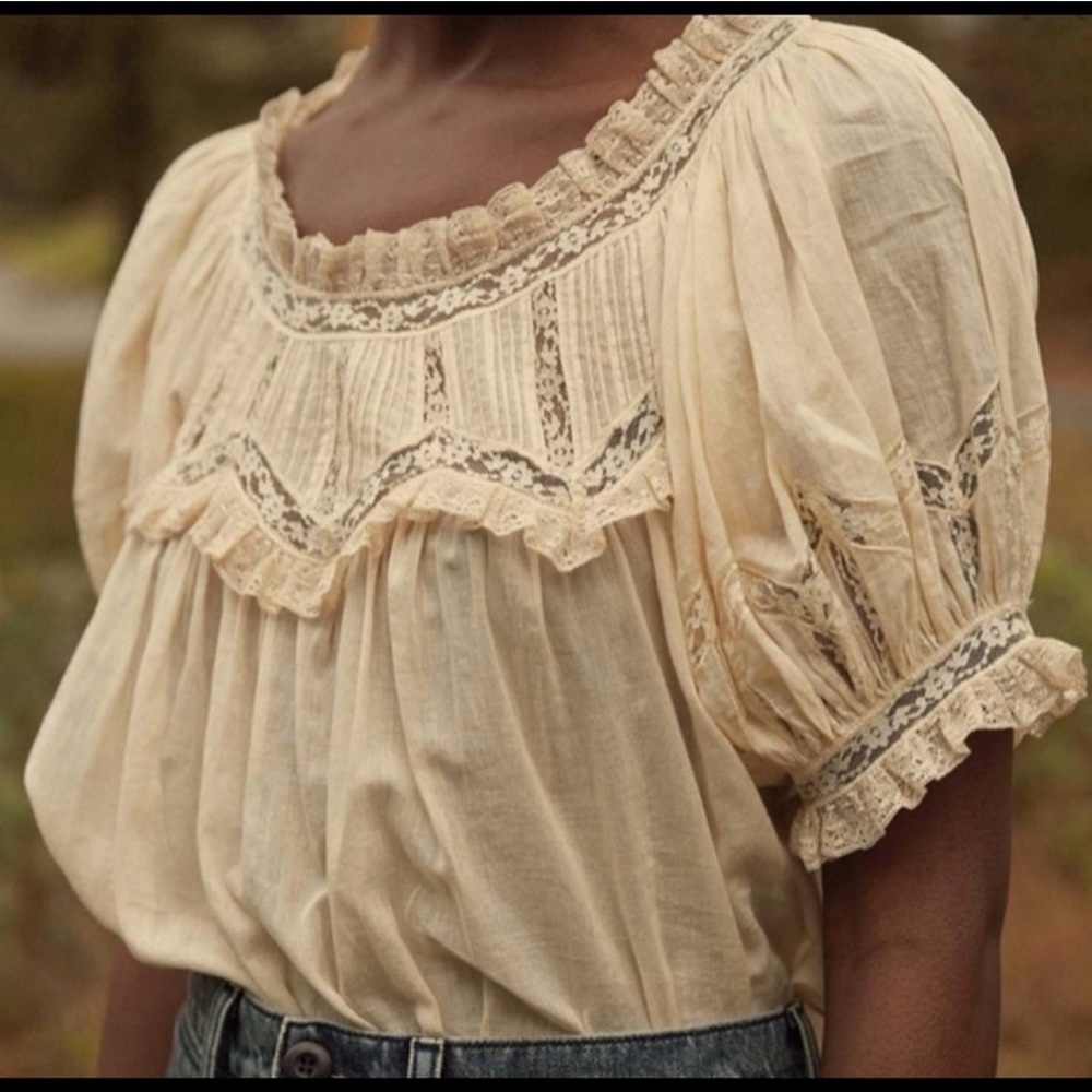 DOEN lace Eyre top
